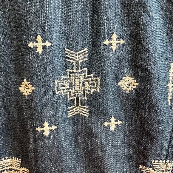 Laura Ashley Blue Denim Jacket Size L with Southwest Stitched design - Picture 5 of 9